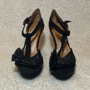Crown Vintage Black Suede Wedge Size 7